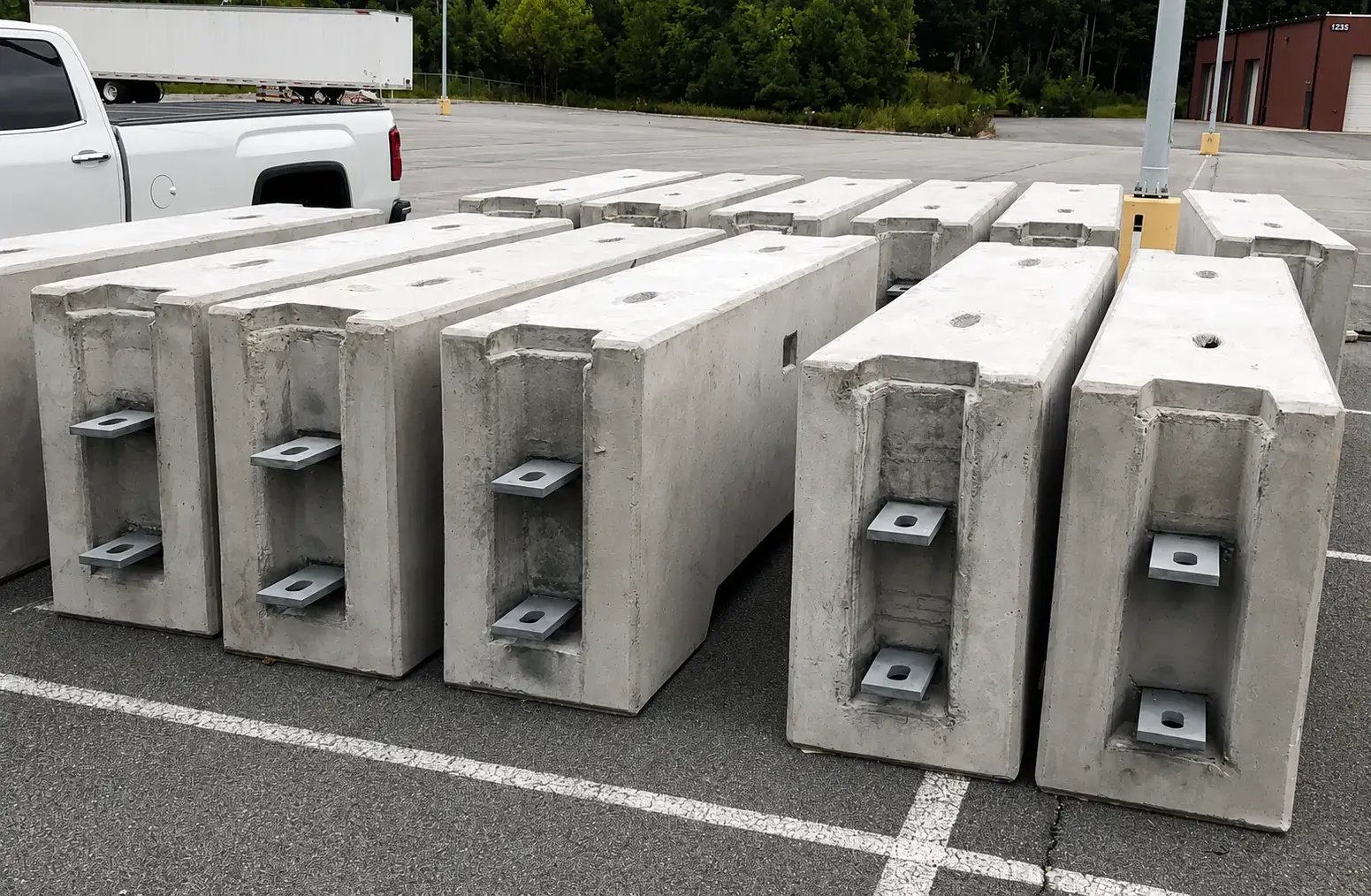 vk8m-modular-anti-crash-vehicle-barriers